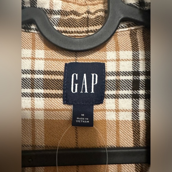 GAP Big Shirt Butterscotch Flannel - Picture 4 of 5